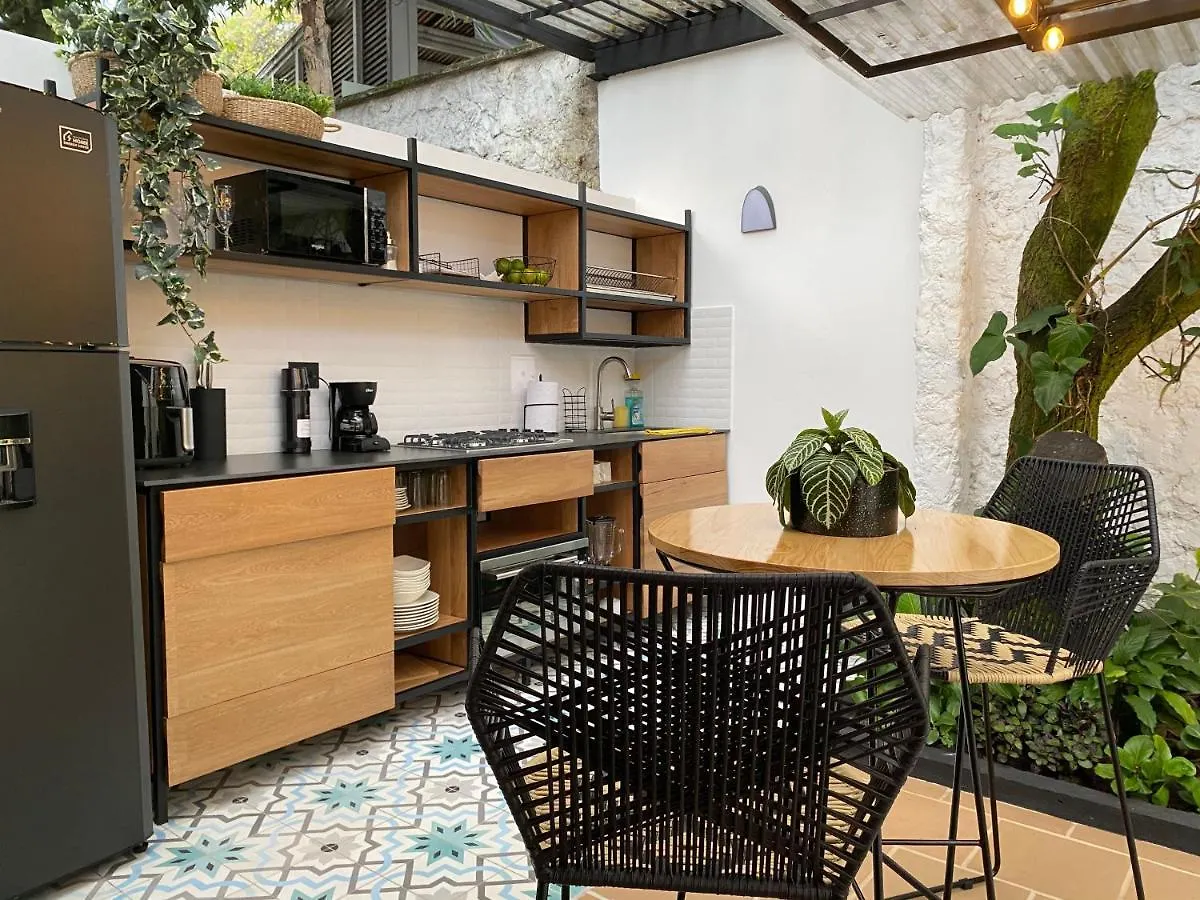 Bed & Breakfast Casa Medallo Medellin