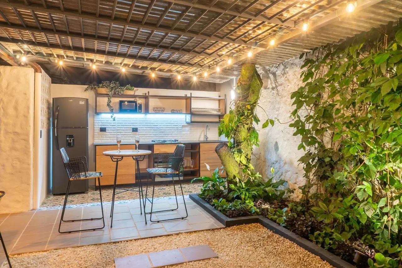 Casa Medallo Medellin Bed & Breakfast