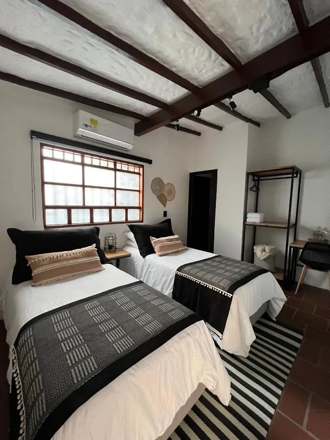 Casa Medallo Medellín Bed and breakfast